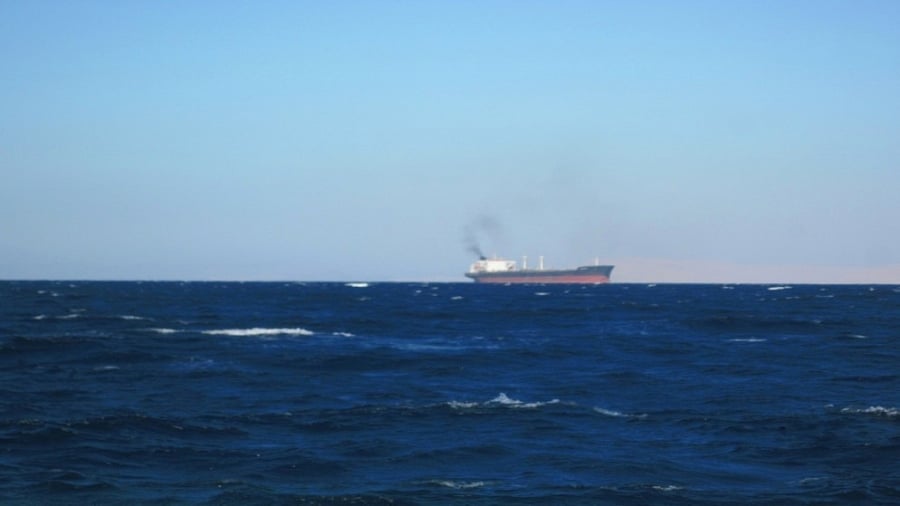 الاتحاد الأوروبي يمدد عملية «أسبيدس» البحرية حتى 2027 لحماية الملاحة في البحر الأحمر 