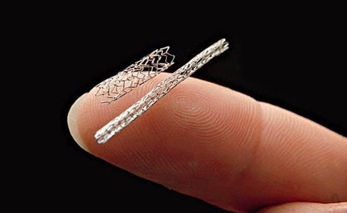 طبيب يحذر من التوقف عن تناول مضادات الصفائح بعد تركيب الدعامة بـ 24 ساعة 