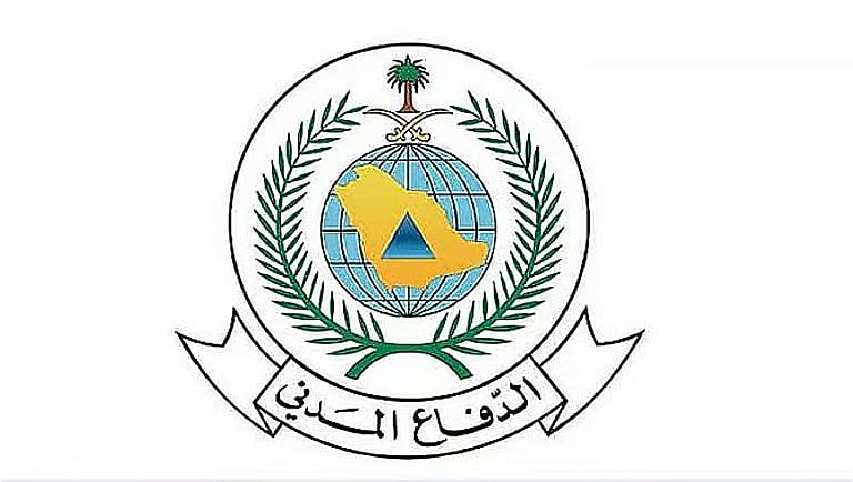 «الدفاع المدني» تخمد حريقًا في مضخة بمبنى بحي المحمدية بالرياض 