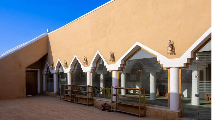 للمحافظة على الأصالة المعمارية.. مشروع الأمير محمد بن سلمان لتطوير المساجد التاريخية يجدد مسجد قصر الشريعة 