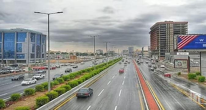 الدفاع المدني: أمطار رعدية على مناطق المملكة من يوم غدٍ الأربعاء حتى الإثنين المقبل 