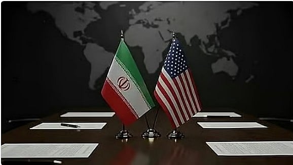 الوفد الأمريكي يغادر إلى باكستان للمفاوضات مع إيران 