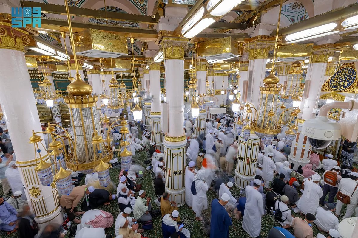 أجواء إيمانية وخدمات متكاملة تواكب طلائع الحجاج في المسجد النبوي 