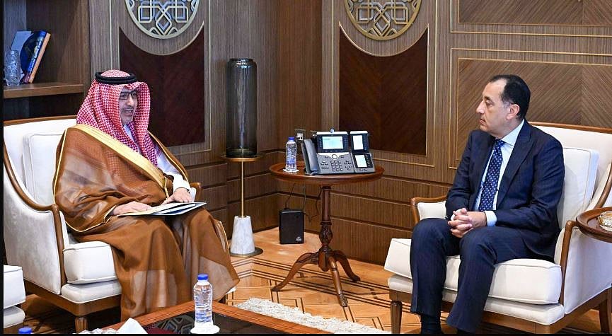 رئيس الحكومة المصرية يستقبل سفير خادم الحرمين لدى مصر لبحث تعزيز التعاون المشترك 