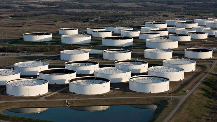 تراجع مخزونات النفط الخام في الولايات المتحدة بمقدار 1.79 مليون برميل 