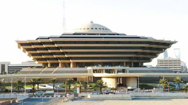 فتح باب القبول والتسجيل الموحد رقم 3 للعمل بعدد من قطاعات «الداخلية» على رتبة جندي للكادر النسائي 