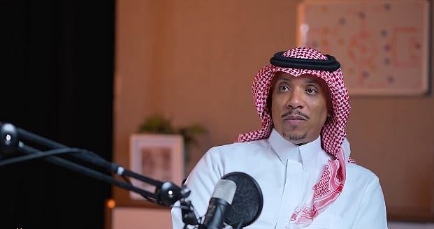 «الصقر» محمد العنبر: عانيت من العين والحسد.. واعتزلت كرة القدم بعمر 29 عاما 