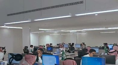 مختص: توطين 340 ألف وظيفة سيعيد تشكيل سوق العمل السعودي بشكل كامل 