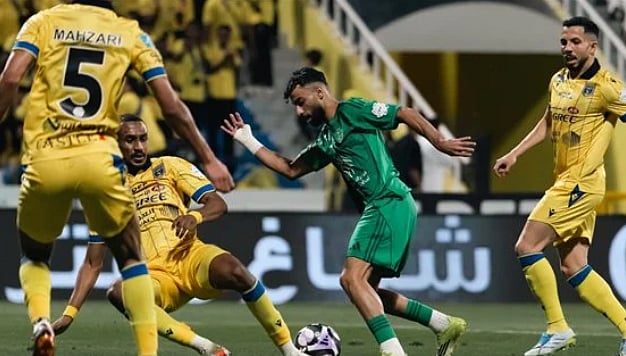 الأهلي يتغلّب على التعاون بهدفين مقابل هدف في دوري روشن 