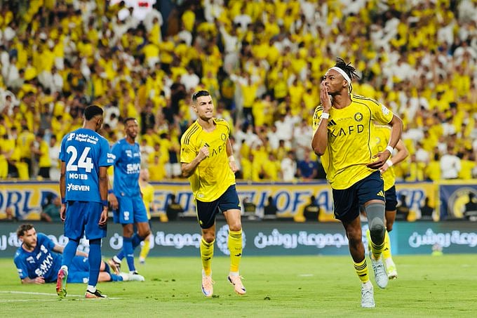 النصر بطلاً لـ"دوري روشن" بعد الفوز على الهلال في الديربي 