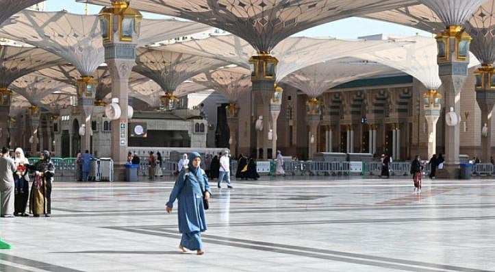 تشمل تطوير طرق وإنشاء أرصفة.. أمانة المدينة المنورة تعزز جاهزيتها لتوفير رحلة حج آمنة لضيوف الرحمن 