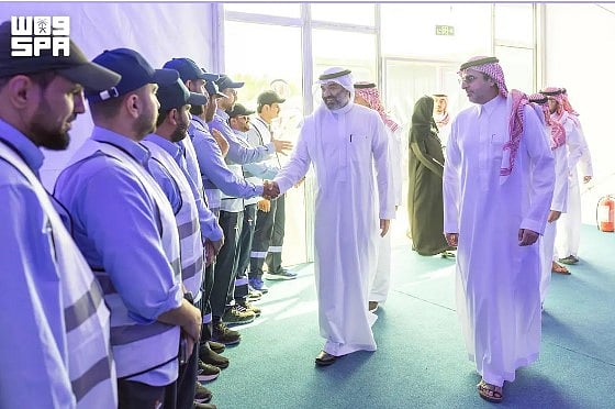 السواحة يقف ميدانيًا على جاهزية شركات الاتصالات وخدمات التقنية لتقديم تجربة حج استثنائية 