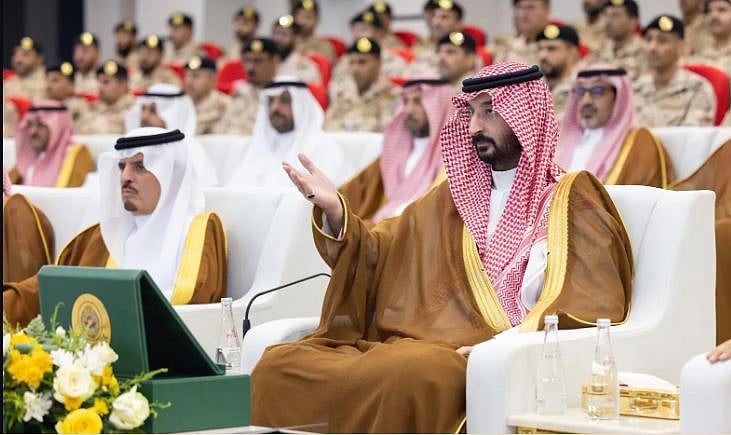 وزير الحرس الوطني يدشن معسكر الشرائع ويقف على جاهزية القوات المشاركة في موسم الحج 