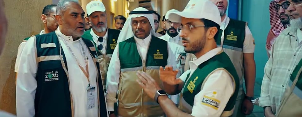 نائب وزير الحج يتفقد جاهزية المشاعر المقدسة واستعدادات المخيمات 