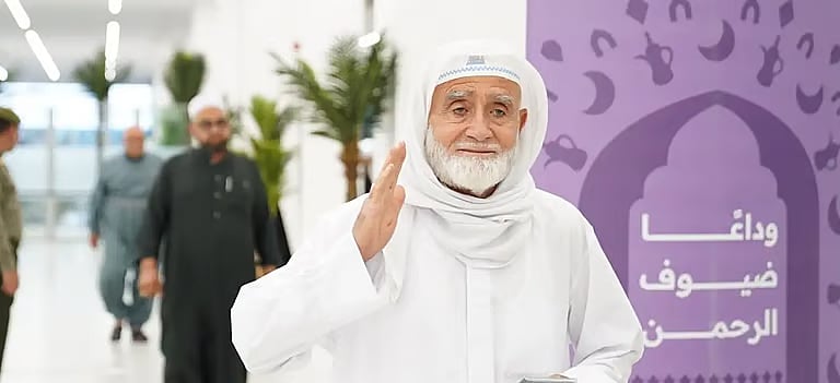 وزارة الحج تدعو الحجاج للالتزام بإجراءات المغادرة