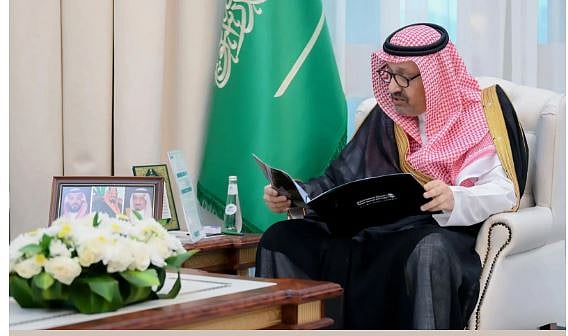 أمير الباحة يشدد على أهمية الارتقاء بجودة الطرق ورفع مستوى ا