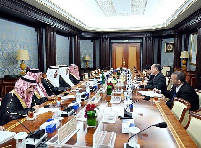 «الشورى» يعزز التعاون البرلماني مع بروناي خلال لقاء سفيرها لدى المملكة 