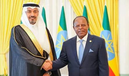السفير الزهراني يُسلم أوراق اعتماده لرئيس إثيوبيا 