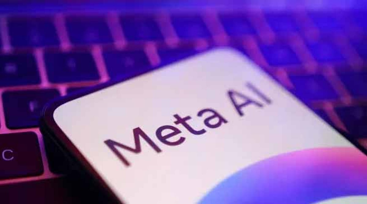 Facebook Rolls Out Meta AI Photo Suggestion Feature for Personalized Photo Edits Facebook Rolls Out Meta AI Photo Suggestion Feature for Personalized Photo Edits