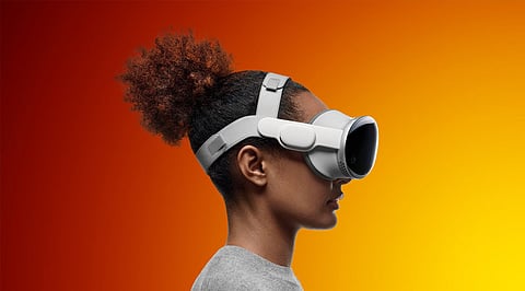 Apple Vision Pro with Built-In 5G: What to Expect