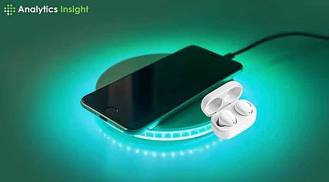 iPhone 17 Pro May Feature Reverse Wireless Charging for AirPods and Apple Watch