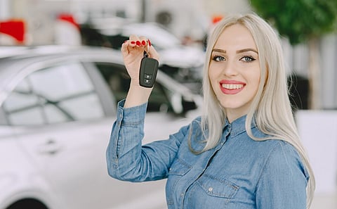 Paying with Privacy: How Anonymous Crypto Transactions Disrupt Traditional Dealership Models