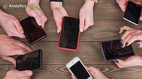 The Biggest Smartphone Rivalry of 2025: Who Will Come Out On Top?