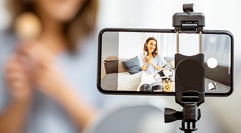 Best Affordable Camera Phones for Vlogging Under Rs 30,000