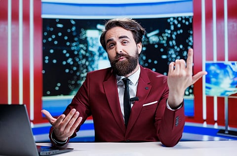 Senator Warren Warns GENIUS Act Could Let Tech Giants Track Users via Stablecoins