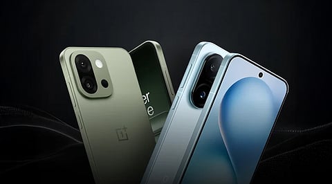 Vivo-X200-FE-vs-OnePlus-13S.jpg