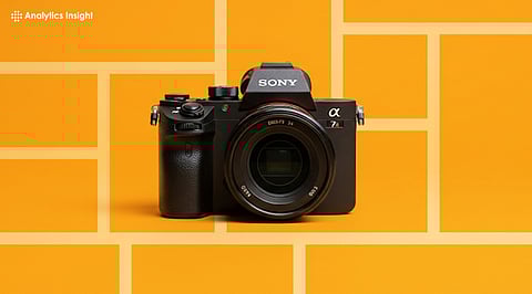 Top 10 Professional Cameras for Creators to Buy in 2025