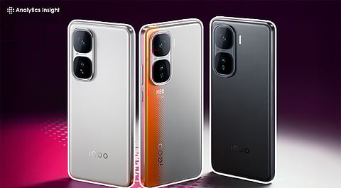 Best iQOO Mobile Phones Under Rs. 30,000 in 2025