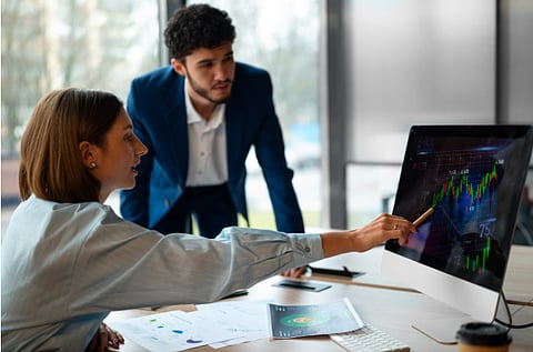 What to Look for in a Prop Trading Firm: Tech, Tools, and Transparency