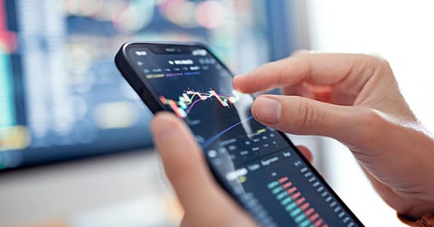 Currency Futures vs. Spot Forex in Prop Trading: Which Is Better for You?