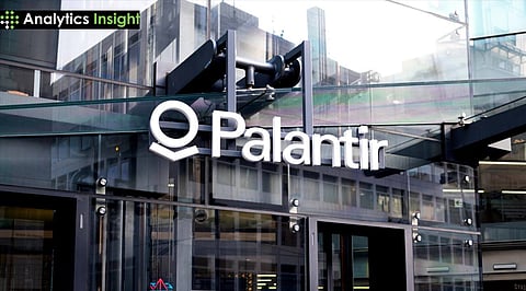 Palantir Stock Struggles as Valuation Criticism and CEO Sale Weigh on Investors