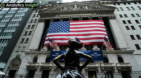 US Stocks Edge Higher as Treasury Yields Fall and Government Shutdown Looms