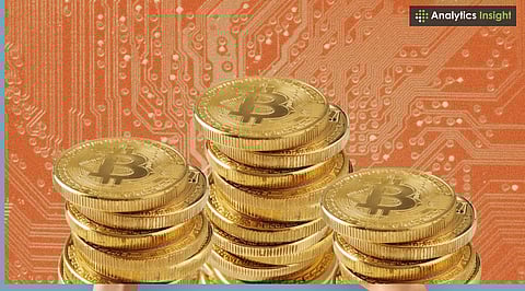 Bitcoin Price Consolidates at $112,000 as Institutions Accumulate via ETFs 