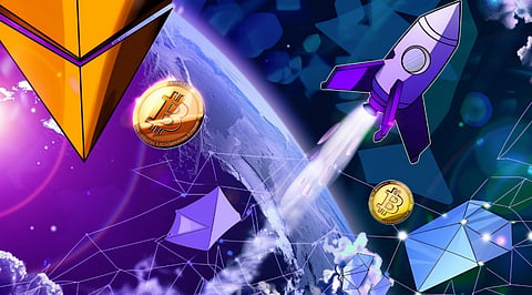 Top 3 Cryptos Gaining Traction Late in 2025, One $0.035 Altcoin Nears a 100% Sellout