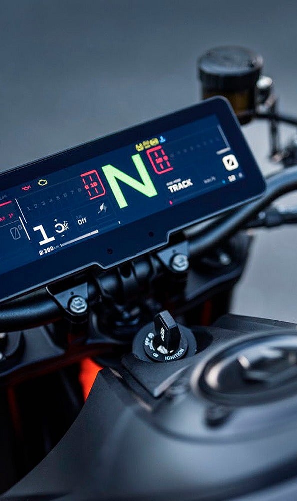 Digital Consoles Are Changing How Bikes Feel