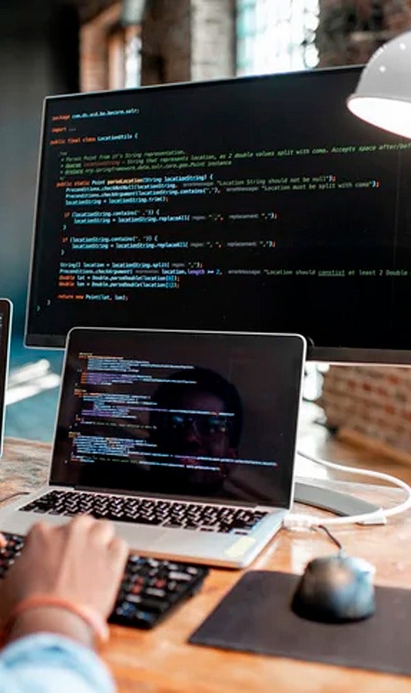 TechBeetle | R vs Python in 2026: Why R Is Gaining Popularity Again