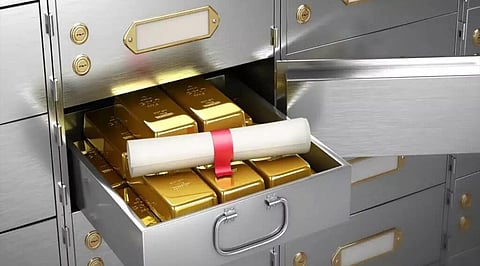 How-to-Secure-Your-Gold-Jewelry-in-Bank-Locker.jpg