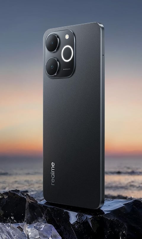 REALME P4 LITE: ₹12,999 MEGA BATTERY BEAST!