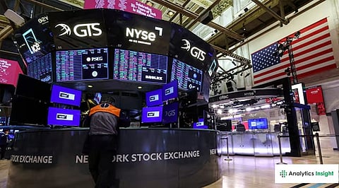US Stock Market Today: NASDAQ Falls as AI Growth Concerns Pressure Tech Stocks and Chipmakers Slide