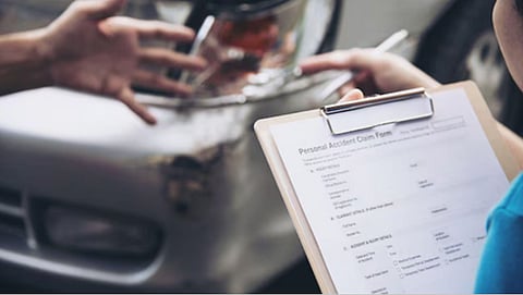 How Car Insurance Works for a Significantly Damaged Vehicle: A Clear Explanation of the Claims Process 