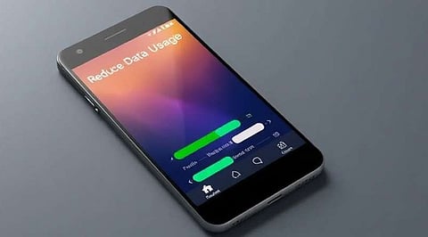 How to Save Mobile Data on Android With Built-In Tools
