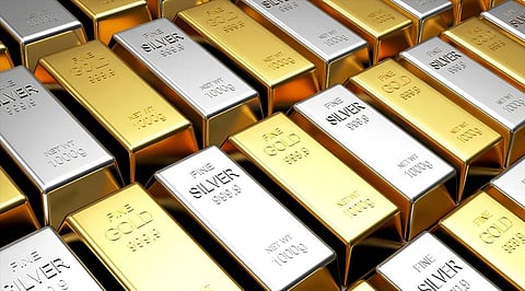 Gold or Silver: Which One to Invest in Right Now