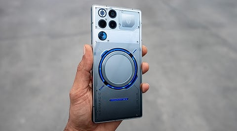 Best Phones With Cooling Systems for Gamers 