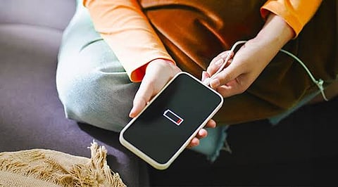 How I Stopped My Phone Battery From Draining So Quickly