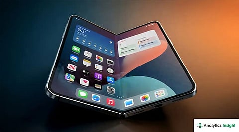 Apple Foldable iPhone Enters Mass Production, 10 Million Units Set for September Launch