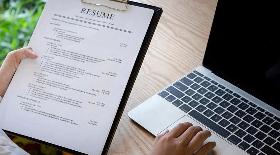 How to Write a Data Scientist Resume in 2026: Complete Guide